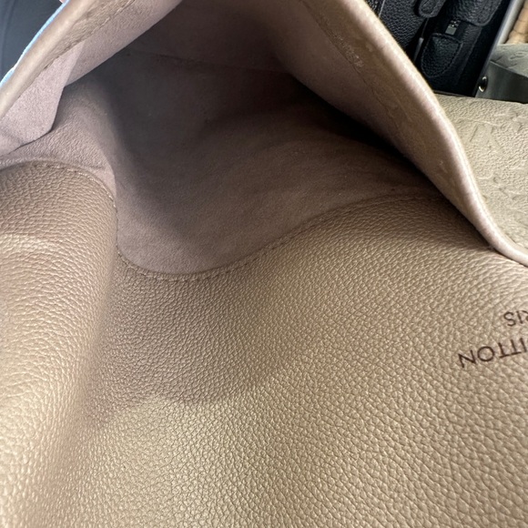 Louis Vuitton Monogram Empreinte Maida Hobo Bag - Picture 5 of 15
